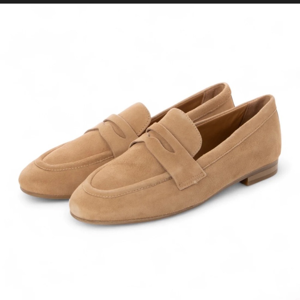 Old Navy Faux Suede Penny Loafers Tan Beige City Loafers Size 9